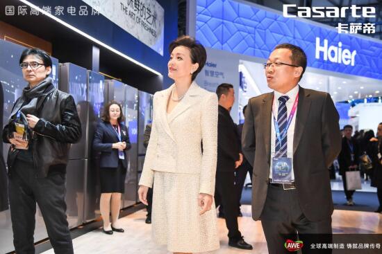 领先行业布局高端11年 AWE杨澜体验卡萨帝全系新品