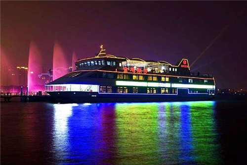 2018苏州环金鸡湖国际半程马拉松圆满举办