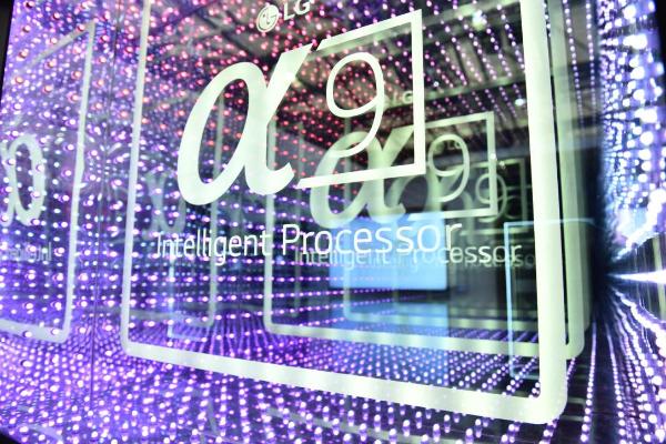 LG推出α9 AI芯片 打造OLED电视视听至高境界