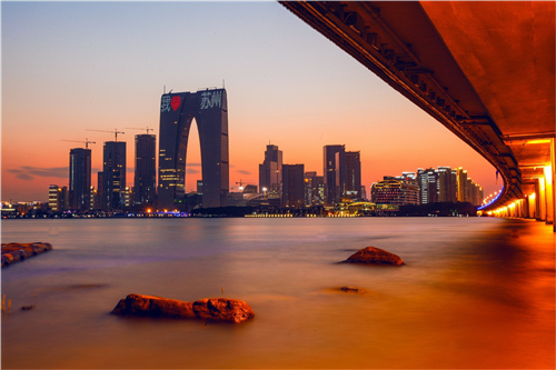 2018苏州环金鸡湖国际半程马拉松圆满举办