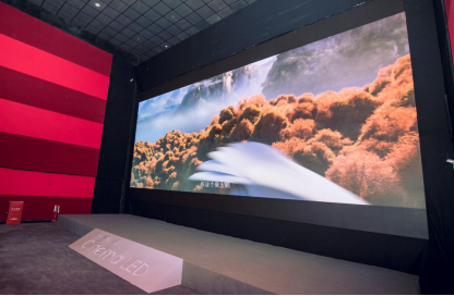 从《马戏之王》到《妈妈咪鸭》,三星LED电影屏让人们重新认识影院