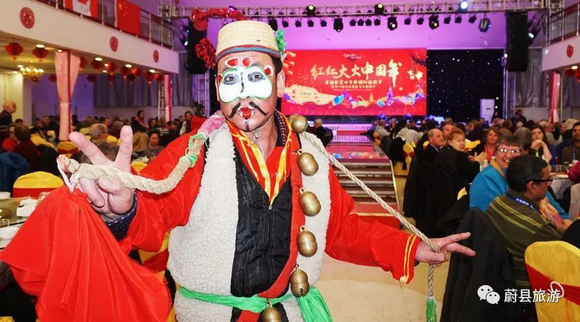 [游古城，看剪纸，赏民俗，品年味]400名加拿大友人来蔚县过大年