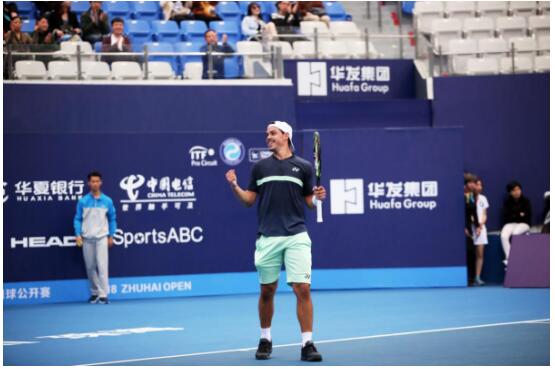 珠海网球公开赛梅开二度