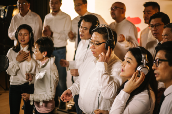 笑看风云于此时 初心未改正当年——《不忘初心》MV幸福上线