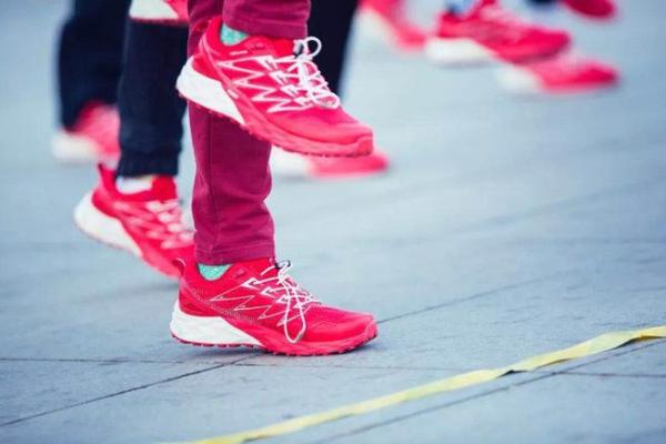 王静：和超越做朋友 探路者初心永续