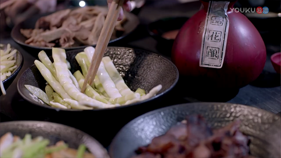 盘点《烈火如歌》十佳镜头，这些镜头里出现最多的居然是“品花酿”