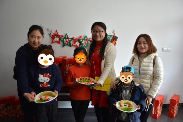 钰丰集团举办“妈妈爱你”慈善公益活动