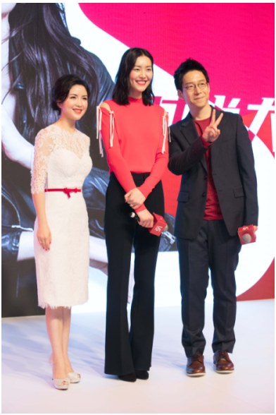 刘雯惊喜现身时尚美丽之旅 唯品会携手沙宣开启造型新玩法