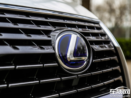 诠释工匠精神 试驾2017款雷克萨斯NX300h