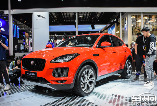 捷豹路虎携多款新车亮相2018北京车展