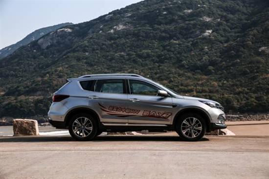 老司机的选择 东风风神新AX7 1.4T车型解读