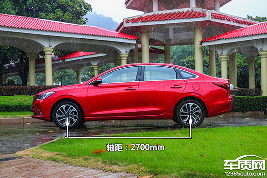 由内而外的改变 试驾长安第二代逸动