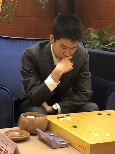 威孚房开杯辜梓豪胜廖元赫 获今年第二个国内冠军