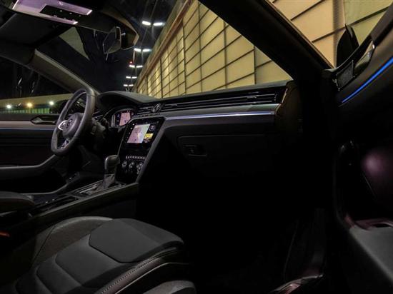 纯正“黑骑士” 曝Arteon R-Line特别版官图