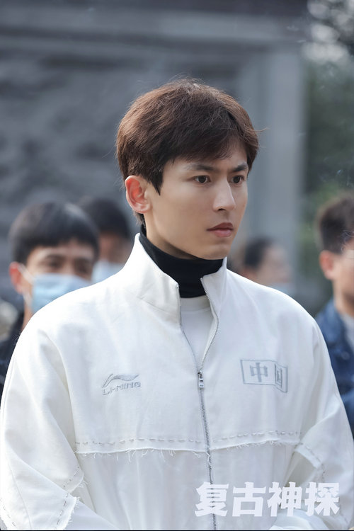 刑侦剧《复古神探》开机 新老刑警碰撞时代正能量