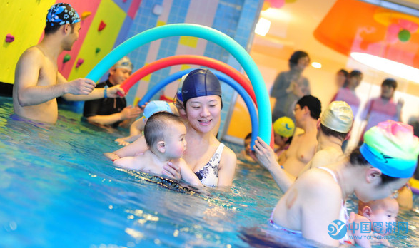 婴儿游泳馆▲婴儿游泳馆值得投资亲子游泳项目吗？