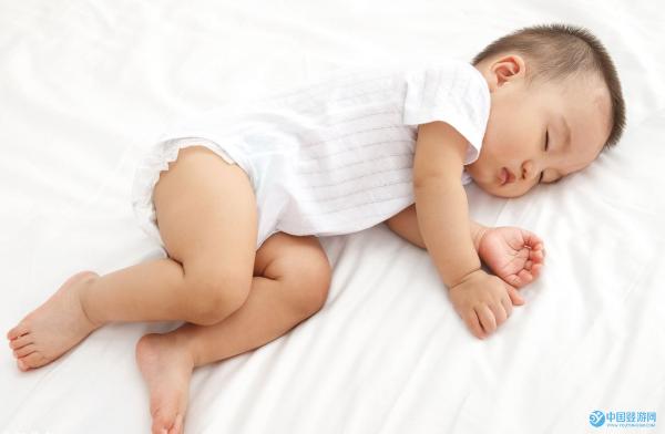 7-8个月宝宝身体和能力发育指标，你家宝宝达到了吗？