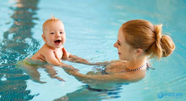 带宝宝去游泳需要带什么？很多妈妈都忽略了这一点