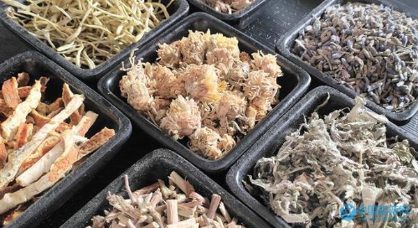 宝宝泡药浴的八大好处