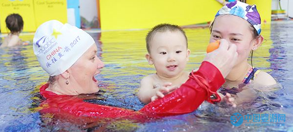 婴儿游泳馆不要过多打折，培养老会员才符合发展需求