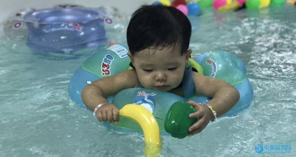 宝宝游泳之后身体不适是怎么回事？