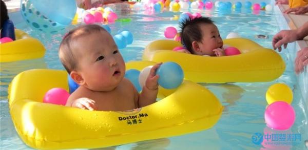 春天宝宝进入“猛长期”，此时游泳更有利于促进宝宝身高增长