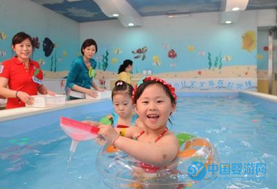 婴儿游泳馆运营技巧，轻松提高客流量