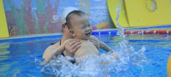 如何用低预算更好的经营婴儿游泳馆（深度好文）
