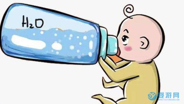 母乳喂养的宝宝需要喝水吗？