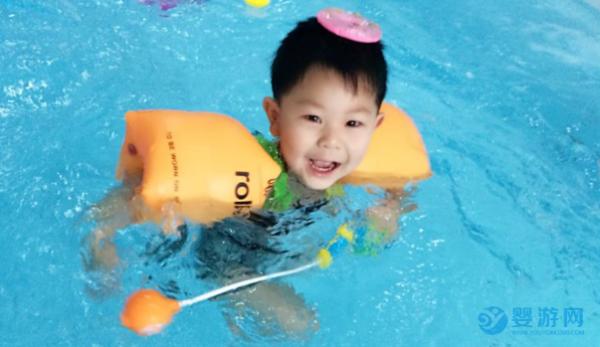 一个优秀的婴儿游泳馆活动方案，只要简单三步！