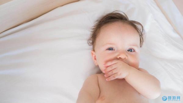 6个月宝宝各项能力发育指标，你家宝宝达到了吗？
