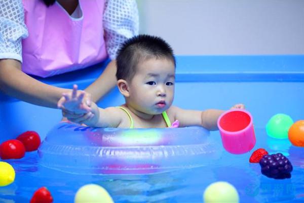婴儿游泳馆提高行业竞争力，提高客流量，必须做到这六点！