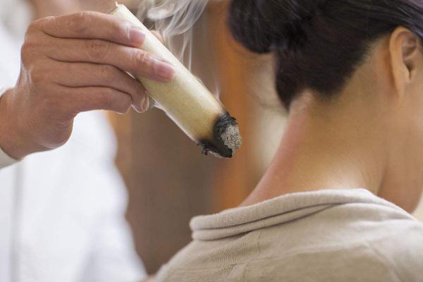 调节免疫力行气通络&nbsp;艾灸有4大功效