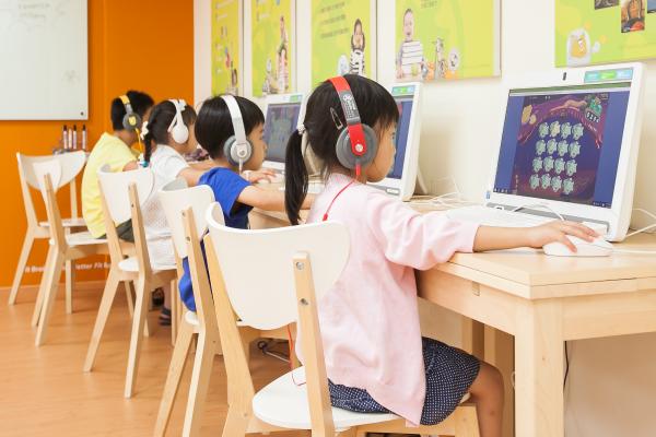 成立近10年，有100所分校，这家公司证明翻转课堂教英语仍有春天？