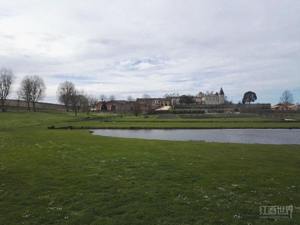 想畅游61家列级庄，当然得先了解酒庄的分布！