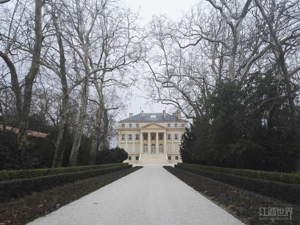 想畅游61家列级庄，当然得先了解酒庄的分布！