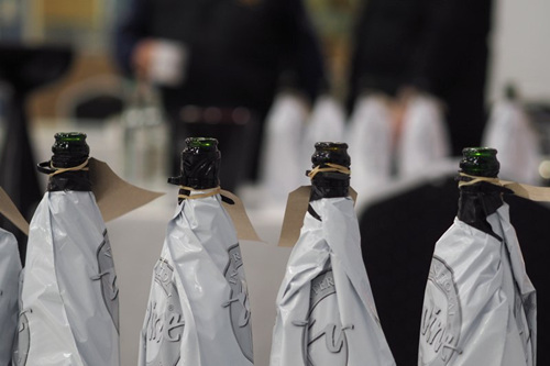 假如你是品鉴大赛评委，会如何判断这些情况？