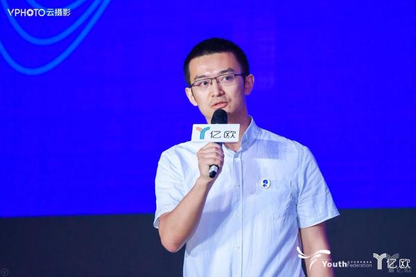 乂学教育首席科学家崔炜：AI就像老中医，学习需要对症下药