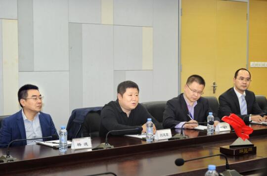 八一深圳女排莅临康佳集团参观 工匠精神引世界冠军称赞