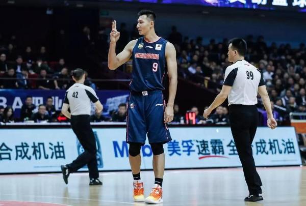大佬鸣：杜锋知人善用定助“易万分”更发光发热，广东内线压力同样可用快速篮球消除
