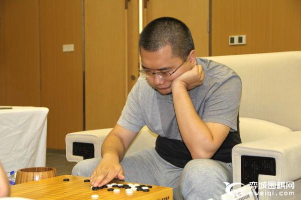 两场围甲助阵围棋大会 龙元明城VS厦门 潍坊VS北京