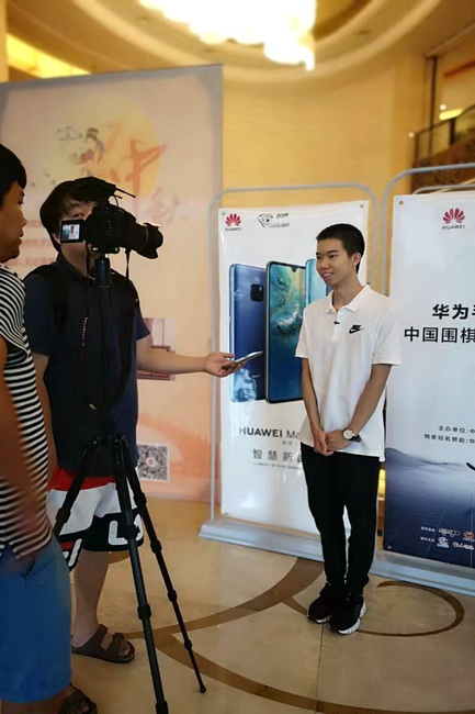 辜梓豪：对手出现明显误算 常规赛目标进入前八名