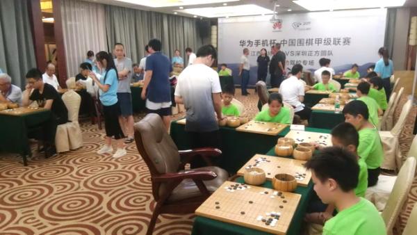 江西队乐平主场指导棋 辜梓豪卞相壹等指导棋迷