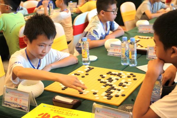 402名棋童齐聚宜春 2019明月山杯少儿围棋大赛开幕