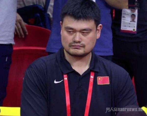 姚明一个字回应 中国男篮没直通东京奥运 网友：真汉子