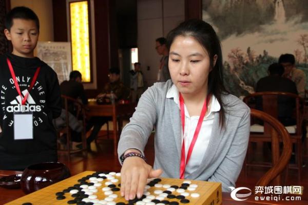 金彩盘州杯开赛组图 中国与东盟各国棋手以棋会友