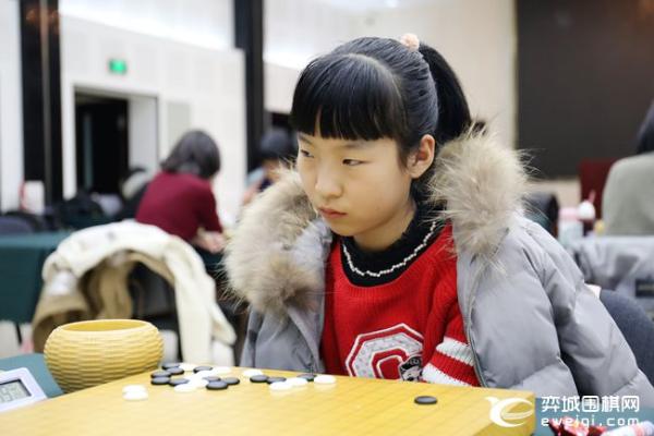 正在直播女子名人战32强 於之莹、高星靓丽出战