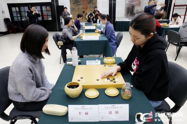正在直播女子名人战32强 於之莹、高星靓丽出战