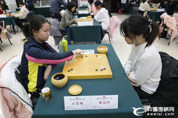 正在直播女子名人战32强 於之莹、高星靓丽出战