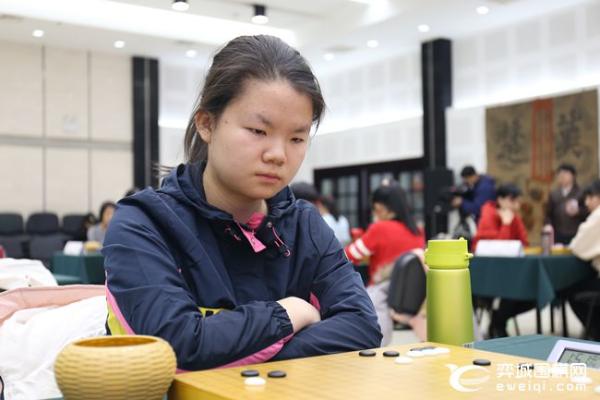 正在直播女子名人战32强 於之莹、高星靓丽出战